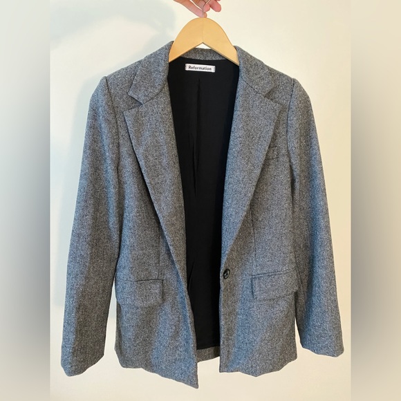 reformation Camley herringbone blazer - Picture 6 of 6